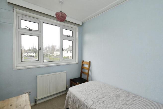 3 bed Semi-Detached for sale Image 10