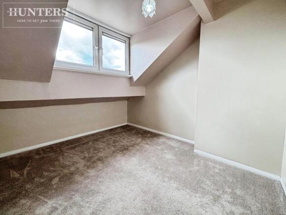 3 bed Terraced to rent Image 8