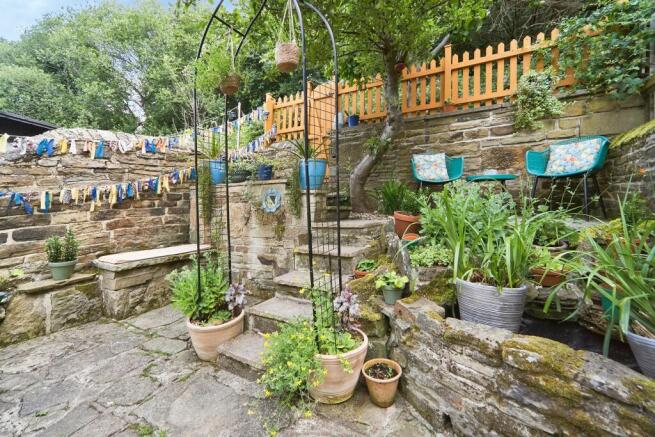 2 bed Terraced for sale Image 12