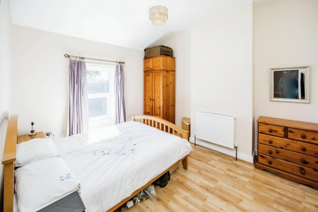 3 bed Terraced to rent Image 7