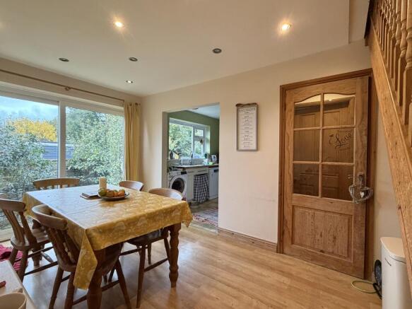 Elmhirst Drive, Totnes photo 4