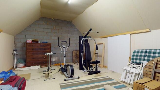 ATTIC ROOM