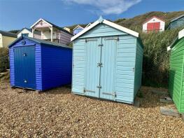 4, Infinity, Cliff Road, Lymington SO41 0NT