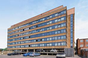 20, 27 Westmoreland House, Strand Parade, Castle, Worthing BN12 6FQ