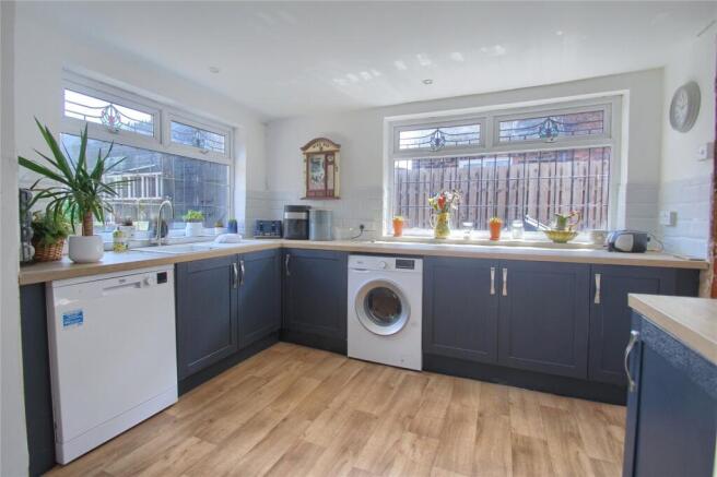 3 bed Semi-Detached for sale Image 5
