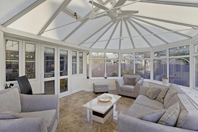 Conservatory /Garden Room