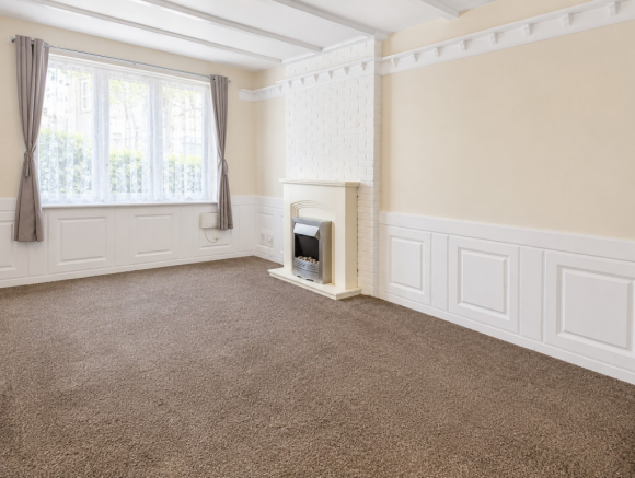 2 bed Semi-Detached Bungalow to rent Image 4