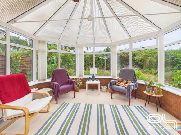 Gunnell Close, Stafford photo 4