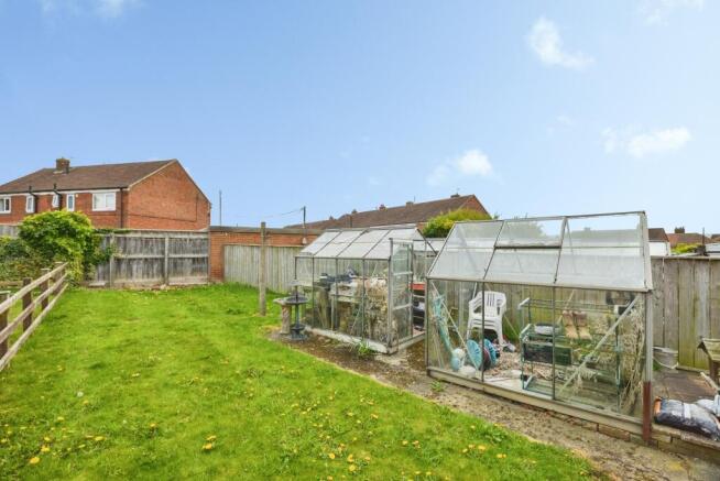 3 bed Semi-Detached for sale Image 4