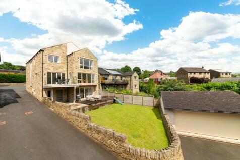 Burnlee Road, Holmfirth, HD9