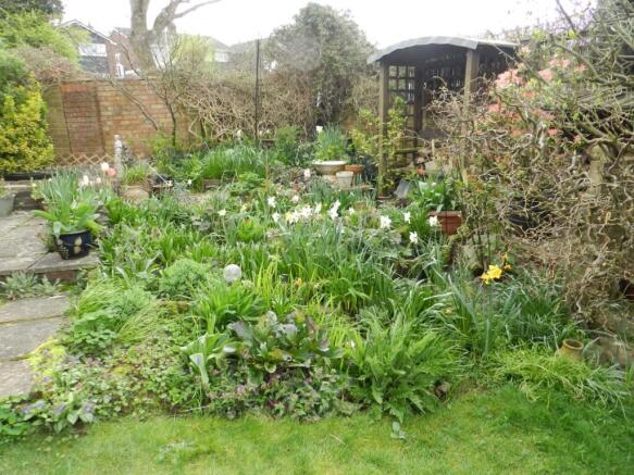arbour 1.JPG