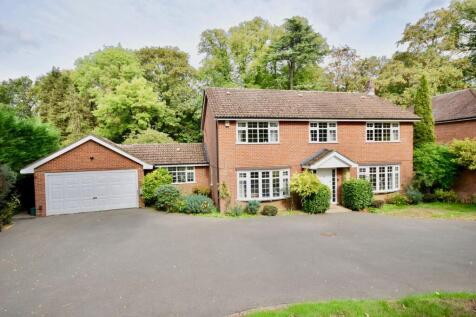 Headley Road, Leatherhead, KT22