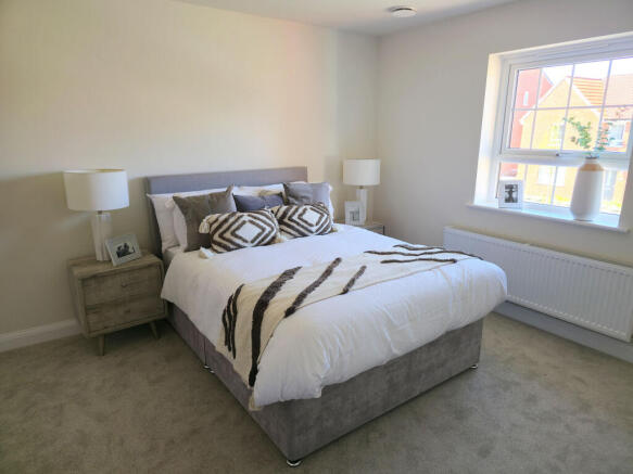 4 bed Detached for sale Image 8