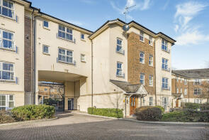 Flat 6, Elizabeth Court, Lower Kings Road, Kingston Upon Thames KT2 5HP