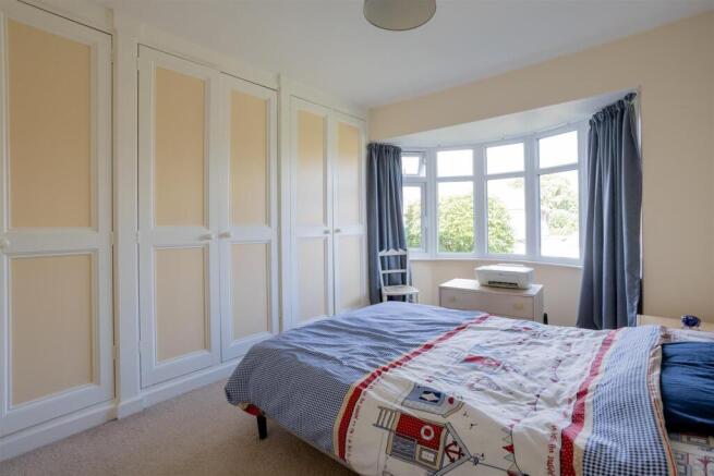 3 bed House for sale Image 12