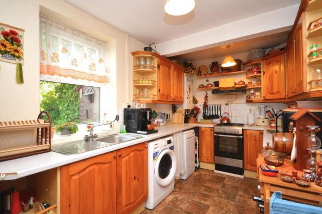 Kitchen / Dining