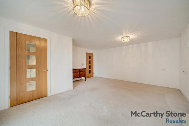345 Reading Road, Henley-On-Thames photo 5