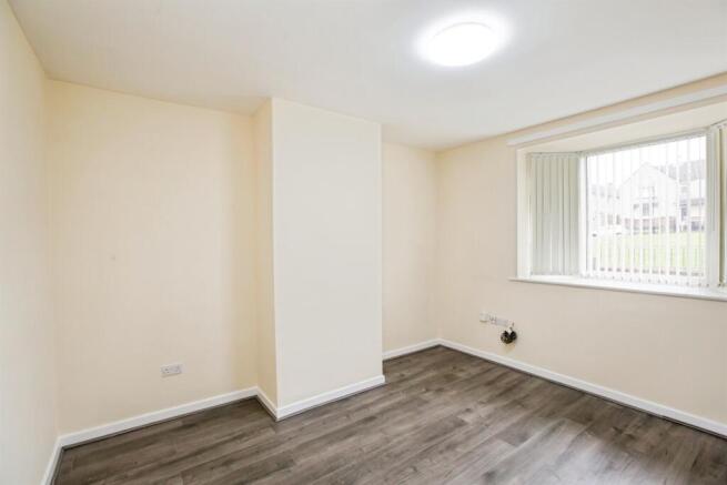 2 bed Terraced for sale Image 12