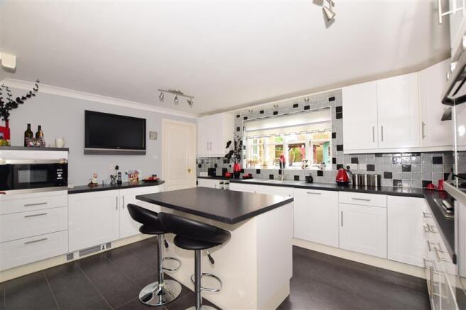 Kitchen/Breakfast Room
