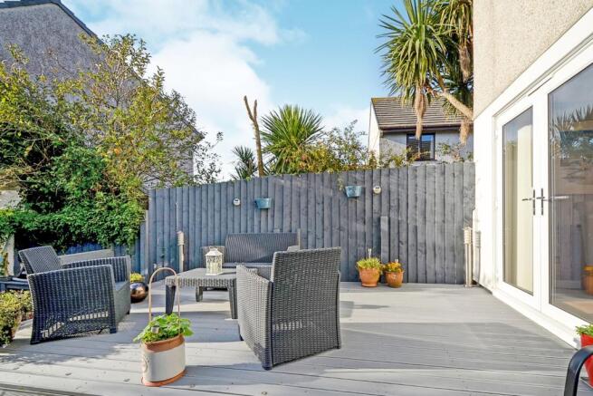 Rear Decking Area