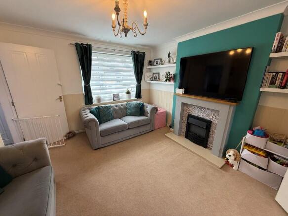 Lounge 3