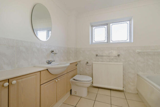 3 bed Detached for sale Image 12