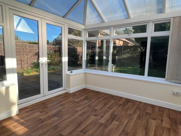 Conservatory/Dining Area