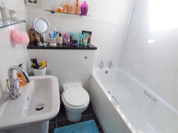 bathroom.JPG