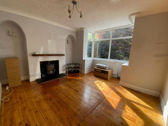2 bed Semi-Detached to rent Image 4