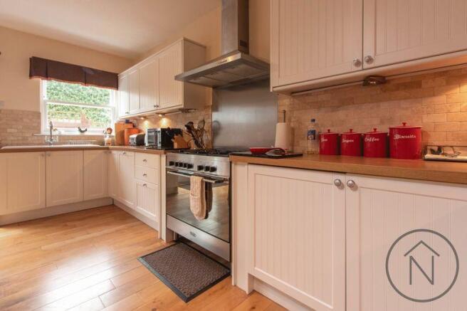  Kitchen/Dinin...