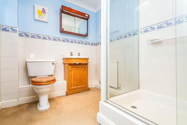 Master En-suite
