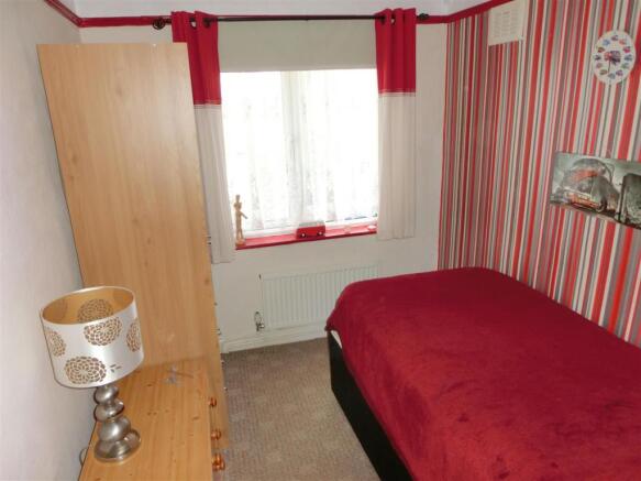 Stroud Road 185 Bed3.jpg