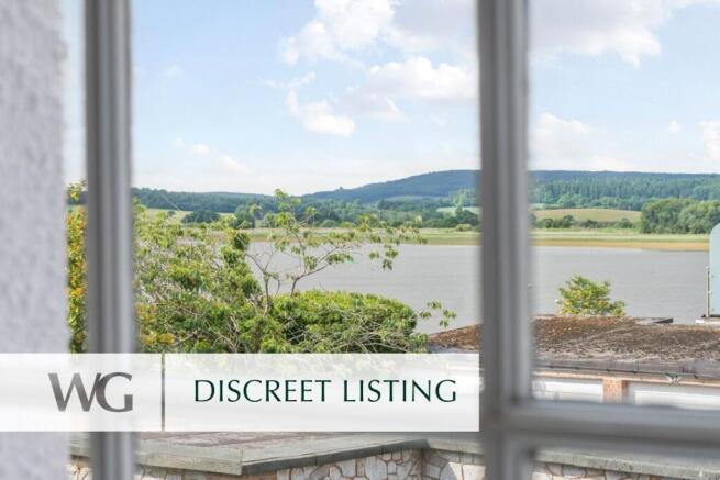 Discreet Listing
