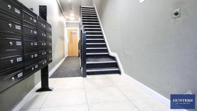 1 bed House Share to rent Image 8