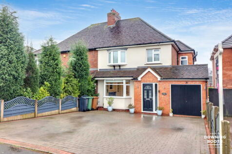 Lazy Hill Road, Aldridge, Walsall, WS9 8RR - Beautifully Presented Family Home