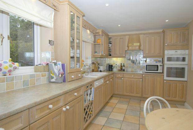 Kitchen/Breakfast Ro