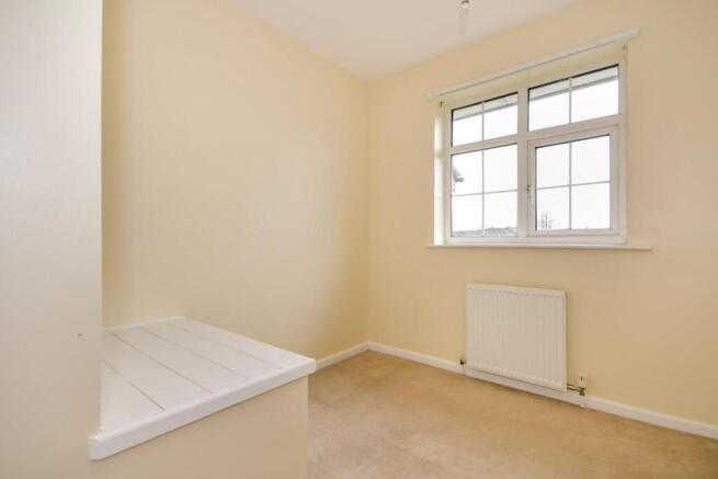 3 bed Terraced for sale Image 12