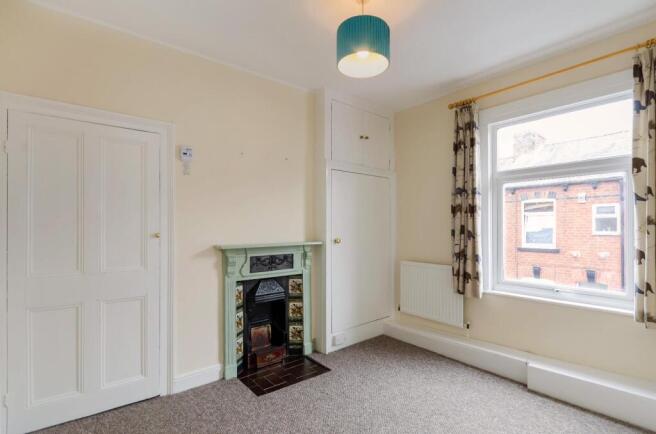 2 bed Terraced to rent Image 7