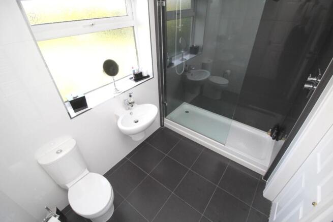 Jack And Jill Style En-Suite