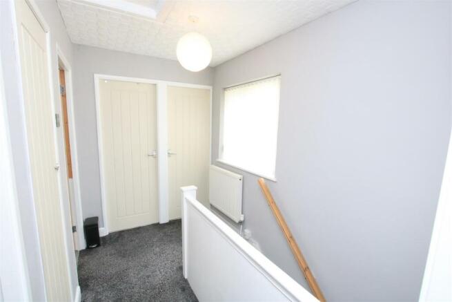 FIRST FLOOR LANDING