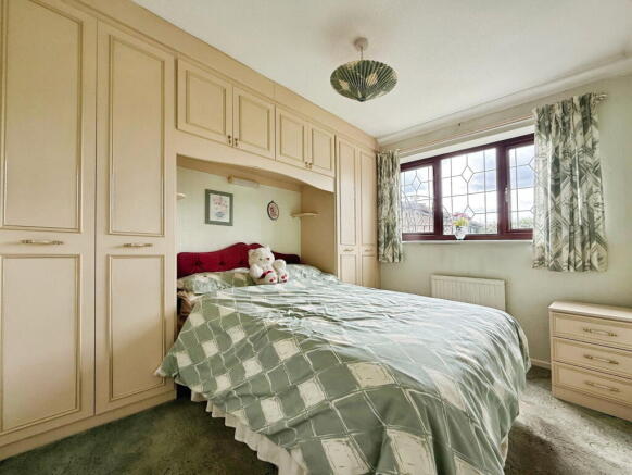 2 bed Detached Bungalow for sale Image 12