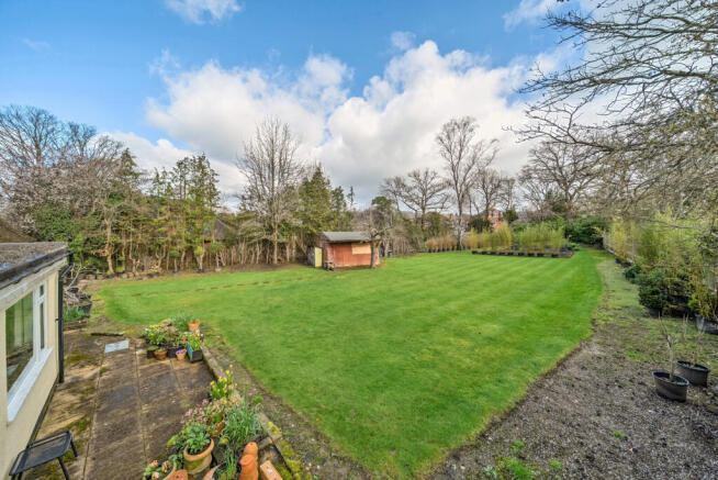 1423661-4-69b151c...