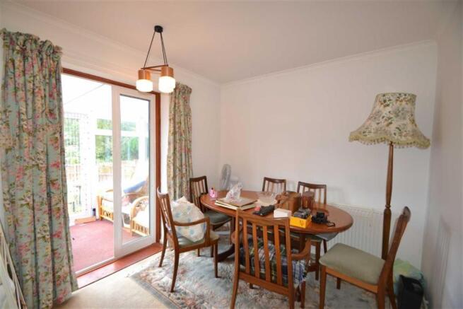 Bedroom 2/Dining Room