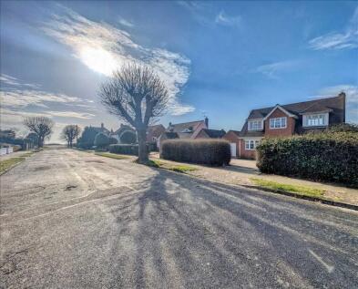 Cambridge Road, Frinton on Sea