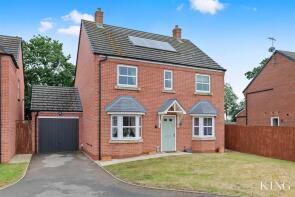 43, Copenhagen Way, Alcester B50 4FY