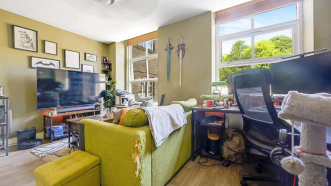 Photo 3