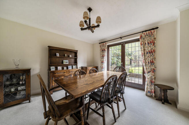 1433799-16-69c277...