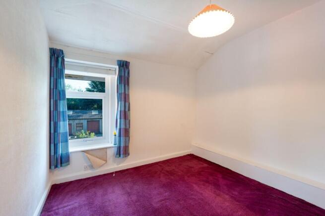 3 bed Terraced for sale Image 11