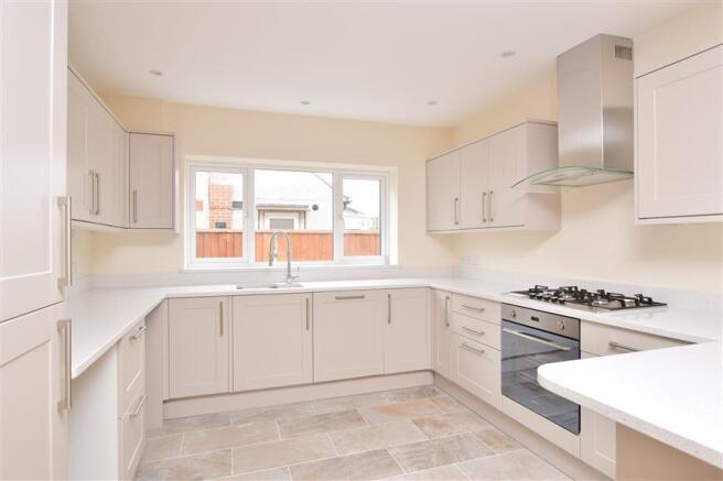 Kitchen/Dining Area