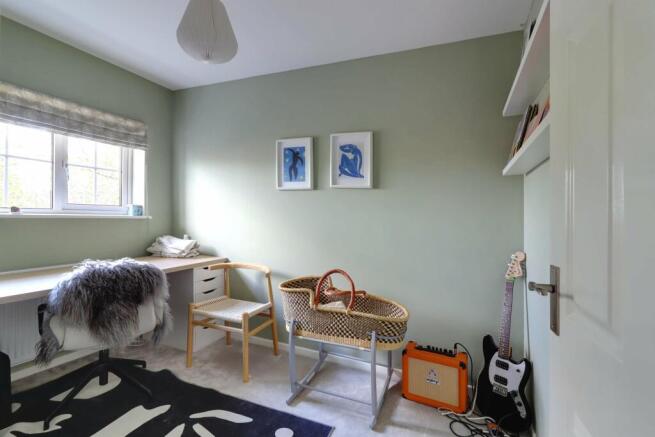 Bedroom 5 (Double)